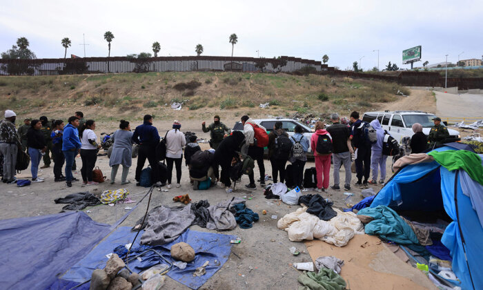 San Diego Official Says City Is ‘New Epicenter’ of Border Crisis  – EVOL