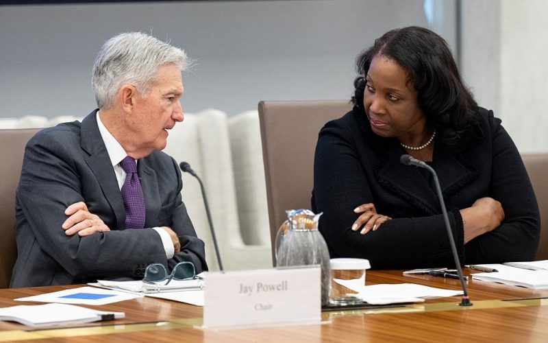 Trump administration asks Supreme Court to allow for firing of Fed governor  – EVOL