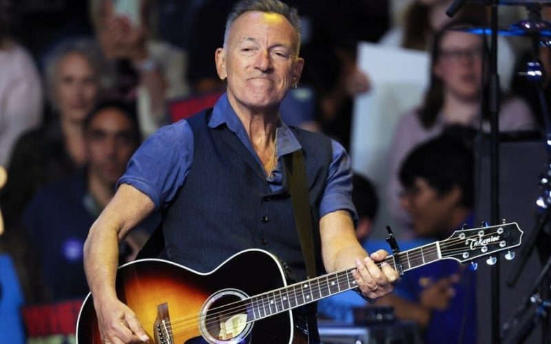 Bruce Springsteen Calls for Trump to Be Impeached… Again   – EVOL